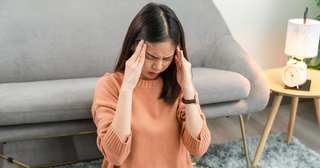 How to Use Ayurvedic Herbs and Essential Oils for Migraines and Headache Prevention